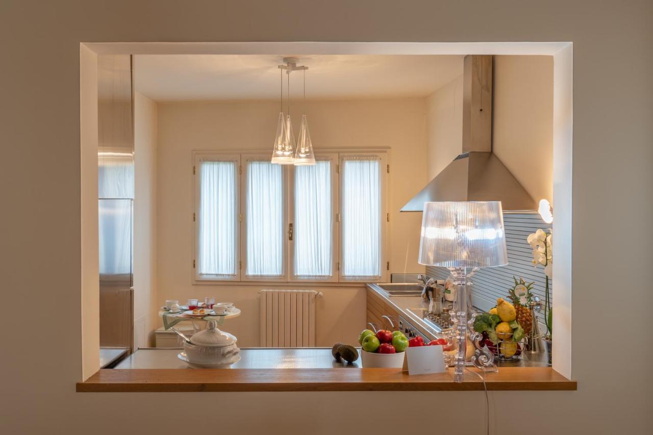 Casa Colonna Ricci Apartment ฟลอเรนซ์ ภายนอก รูปภาพ
