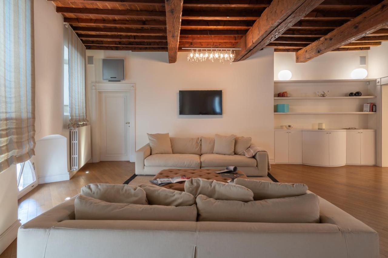 Casa Colonna Ricci Apartment ฟลอเรนซ์ ภายนอก รูปภาพ