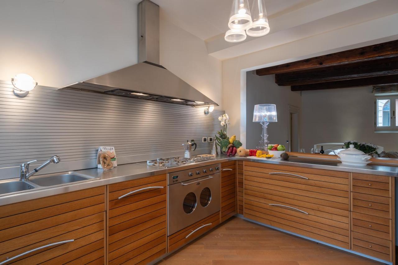 Casa Colonna Ricci Apartment ฟลอเรนซ์ ภายนอก รูปภาพ