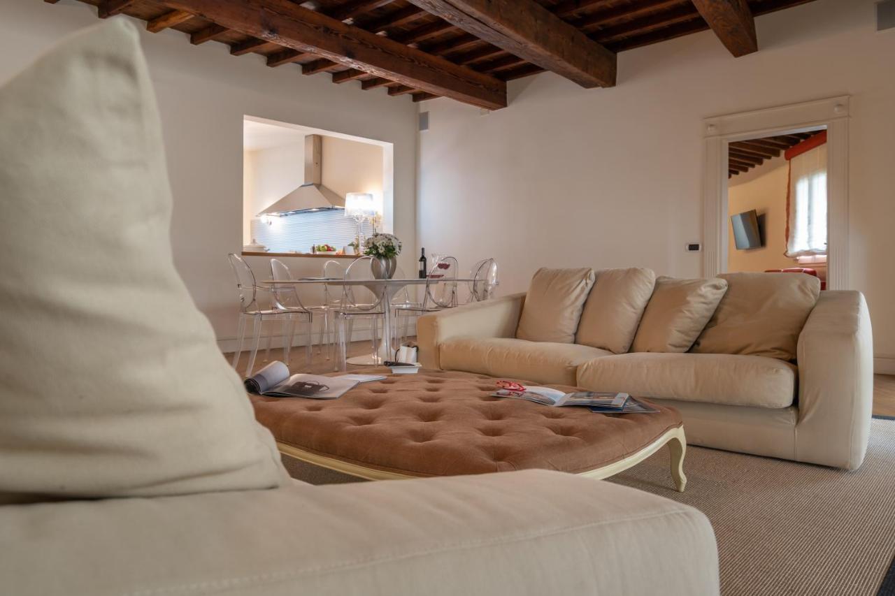 Casa Colonna Ricci Apartment ฟลอเรนซ์ ภายนอก รูปภาพ